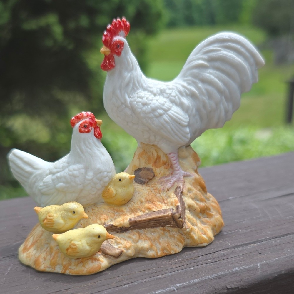 Vintage Homco Porcelain Rooster Hen Chicks Family‎ Figurine Farmhouse 1459